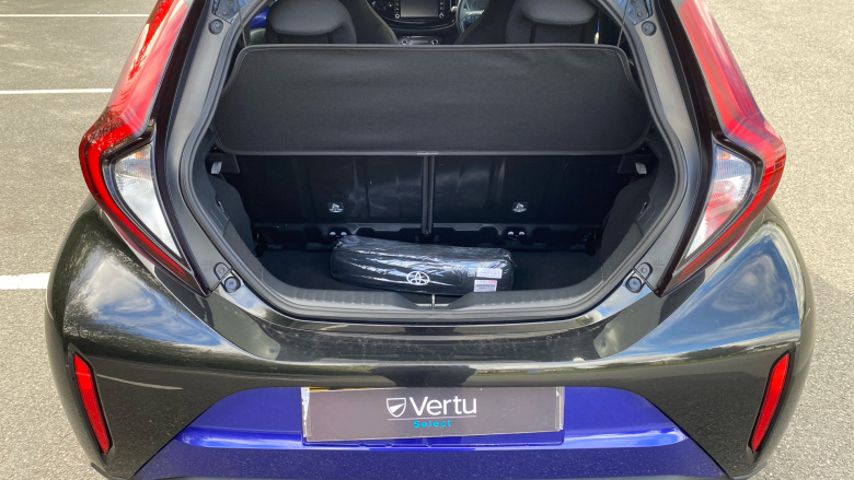 Toyota Aygo X 1.0 VVT-i Edge 5dr Auto Petrol Hatchback